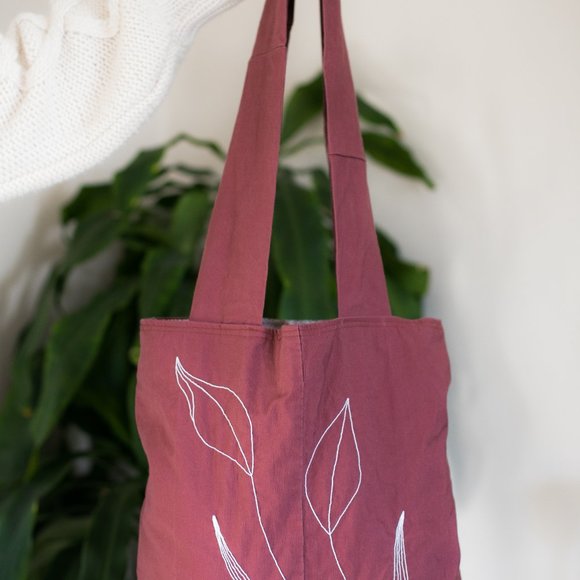 Handmade Upcycled Red Khaki Tote Bag with Hand Embroidery Design - Picture 3 of 6